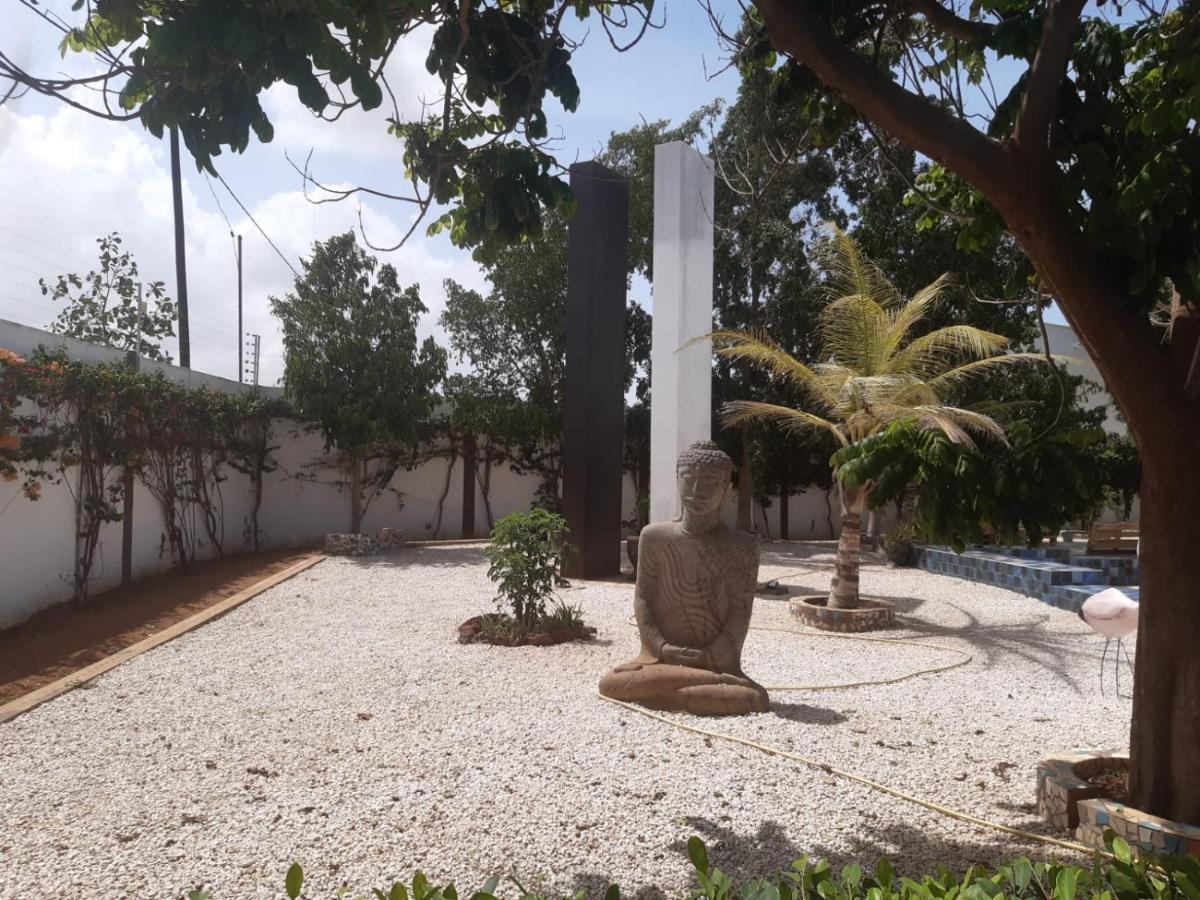 Keur De Pierre Hotel Saly Portudal Exterior foto