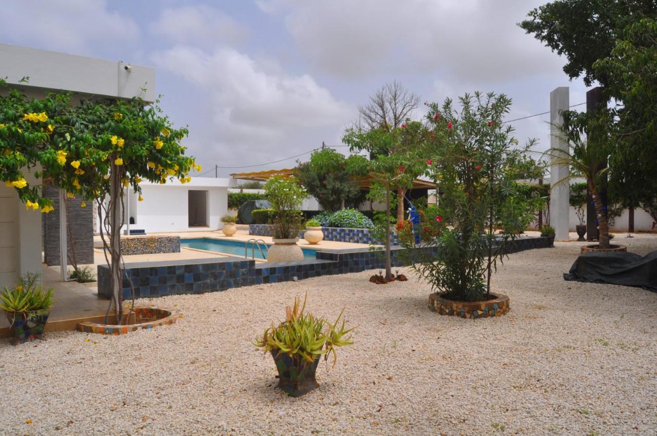 Keur De Pierre Hotel Saly Portudal Exterior foto